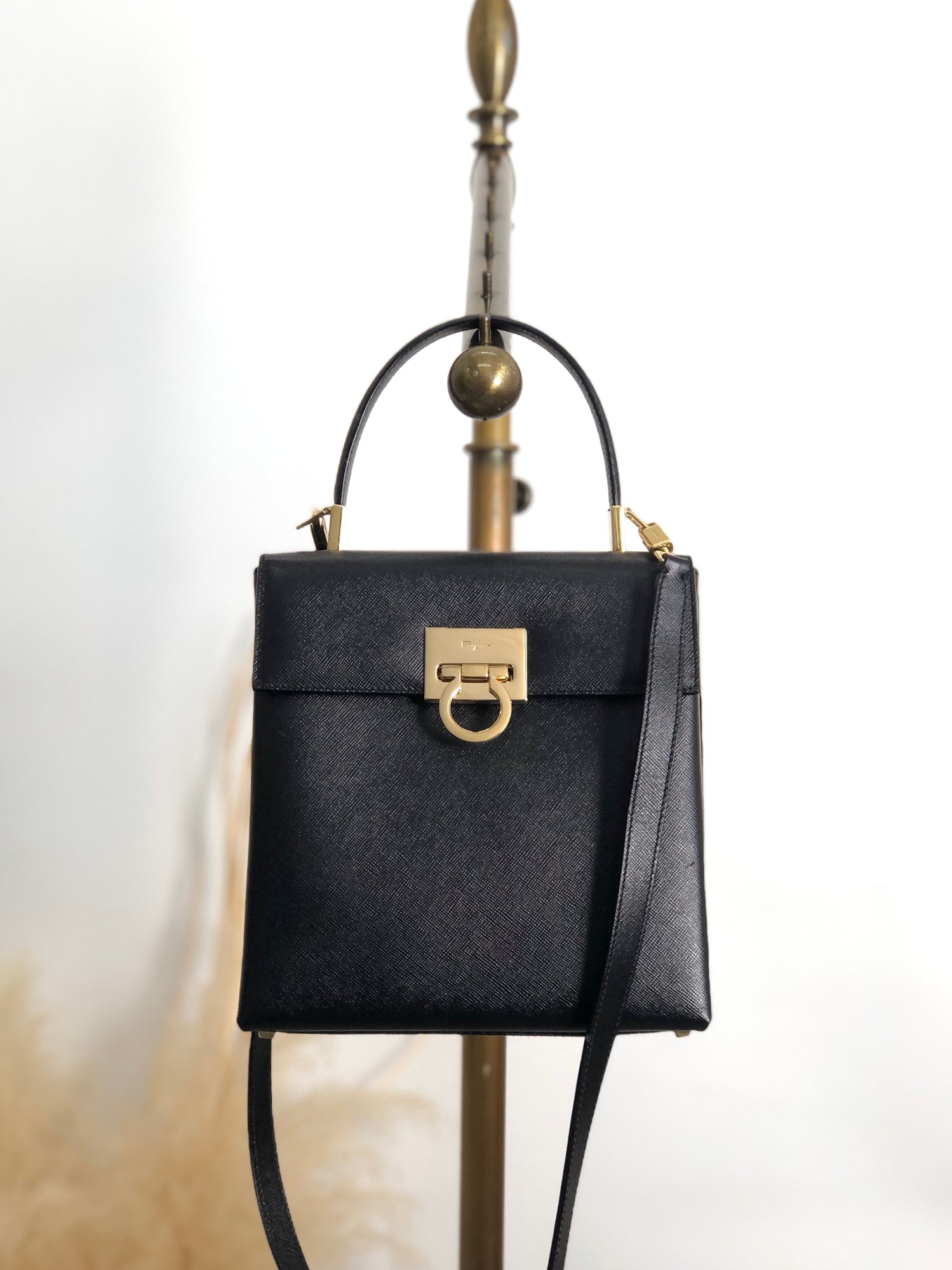 オーギュスト・エルバン、SOLEIL 、海外版超希少レゾネ、新品額付 Vintageshop solo - The best shop in Old CELINE and High