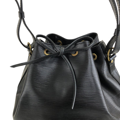 LOUIS VUITTON Epi Drawstring Shoulder bag Black Vintage jpzhvn