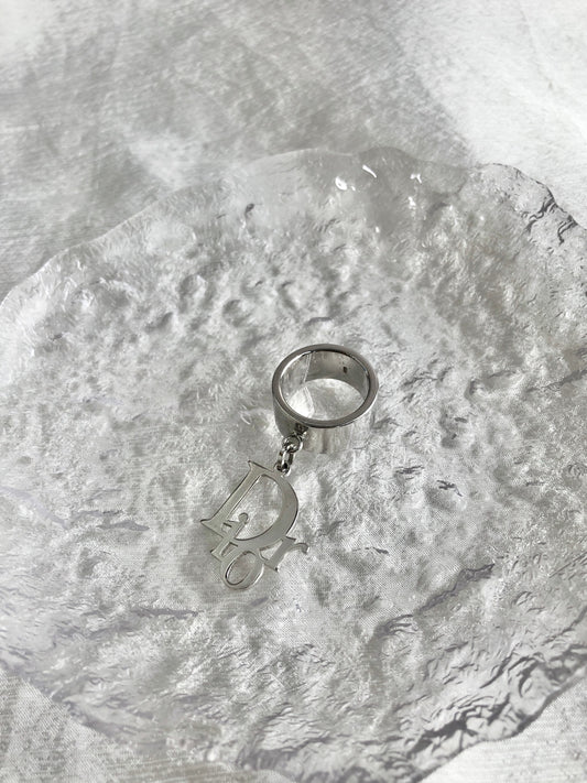 Christian Dior Logo Charm Ring Silver Vintage xvxca5