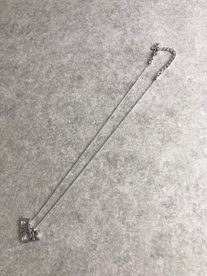 Christian Dior Logo Charm Necklace Silver Vintage x2sxgr