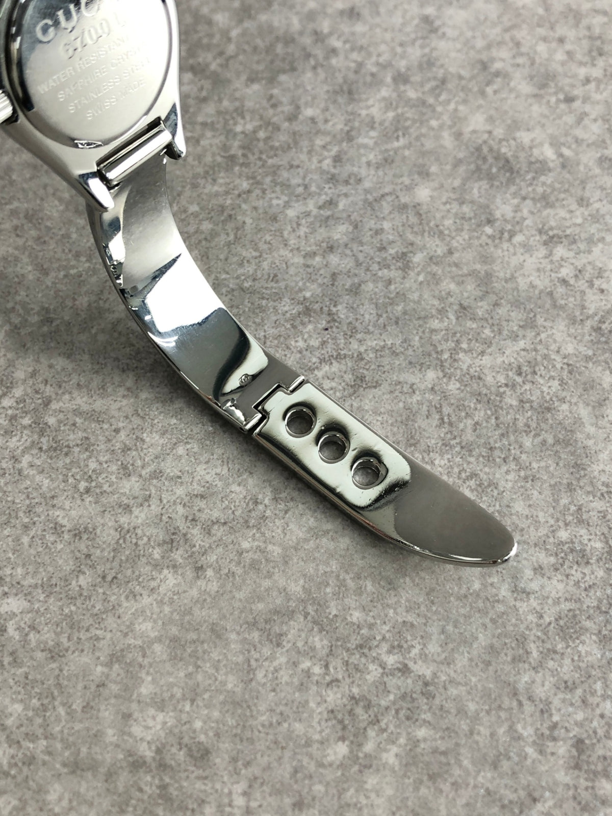 GUCCI Logo Quartz Watch Silver 6700L Vintage ypagh4