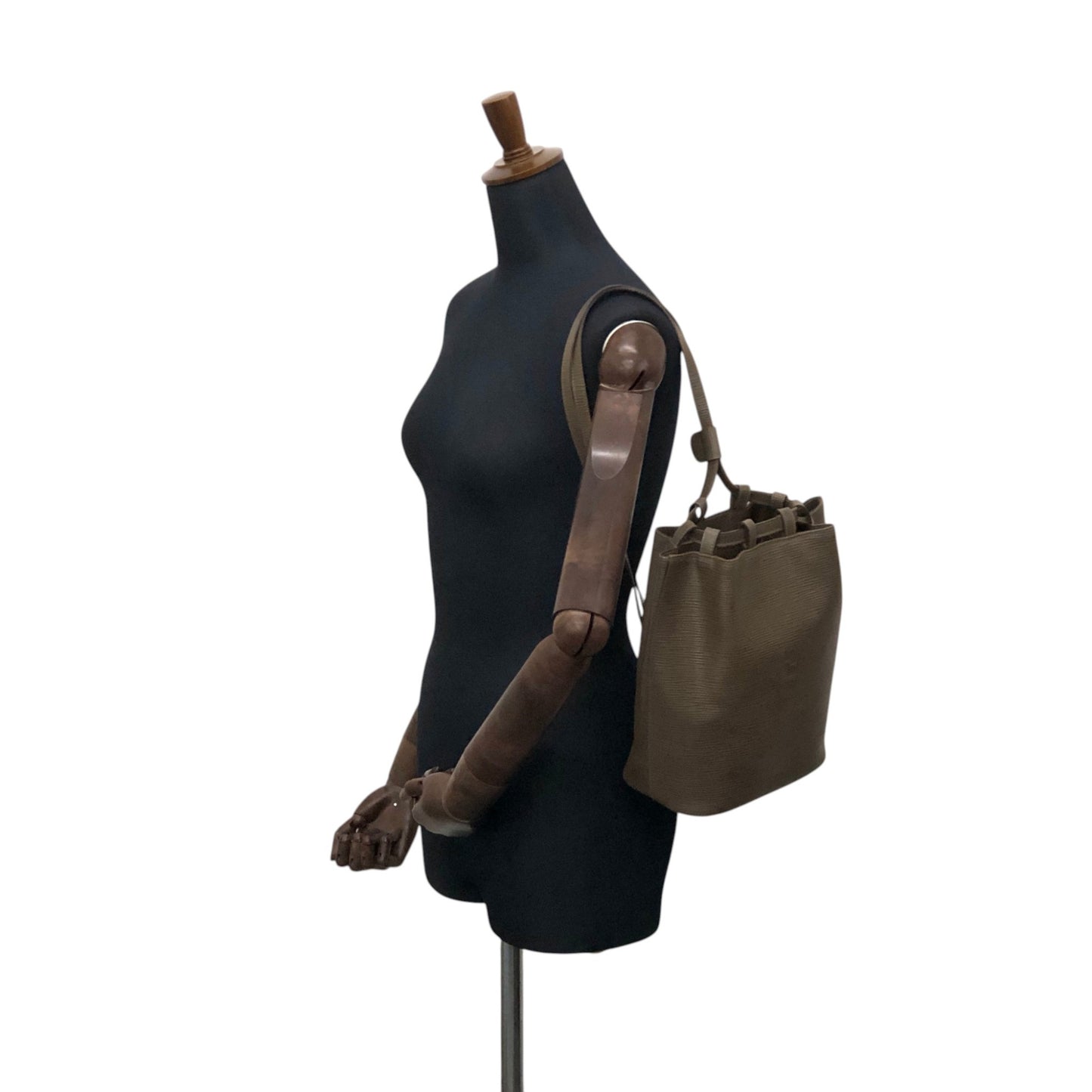 FENDI Logo  Drawstring Shoulder bag Brown Vintage z6vszr