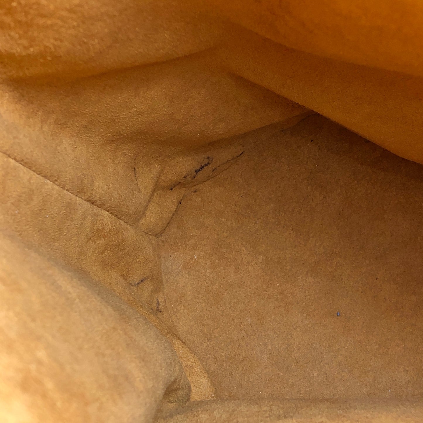 LOUIS VUITTON Epi Drawstring Shoulder bag Brown Vintage 7sxwmb