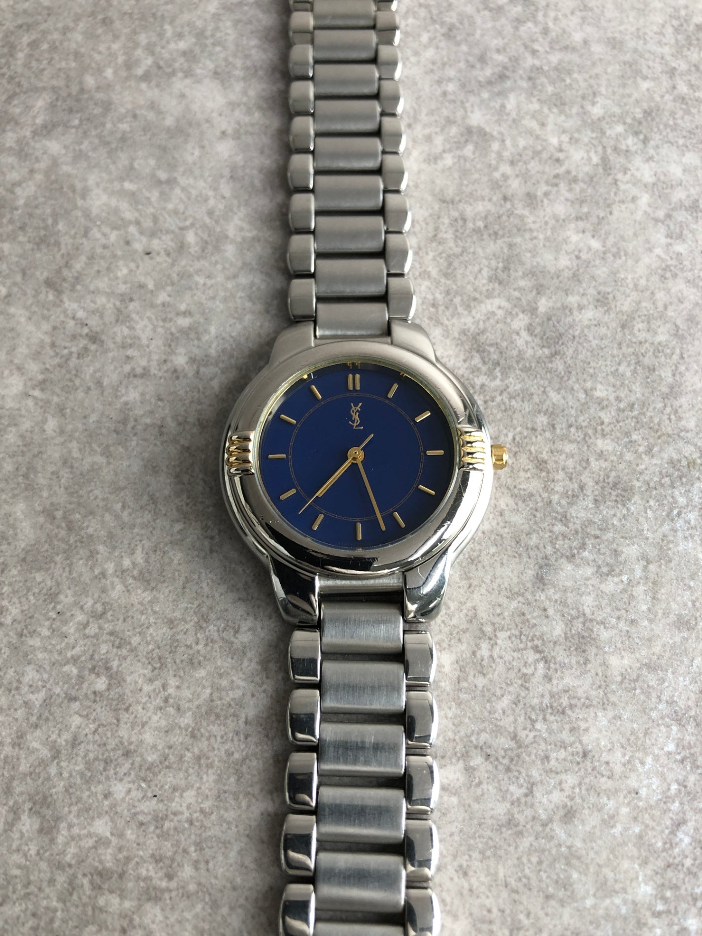 Yves Saint Laurent YSL Logo Quartz Watch Silver×Blue 6031-G11246 Vintage rcren6