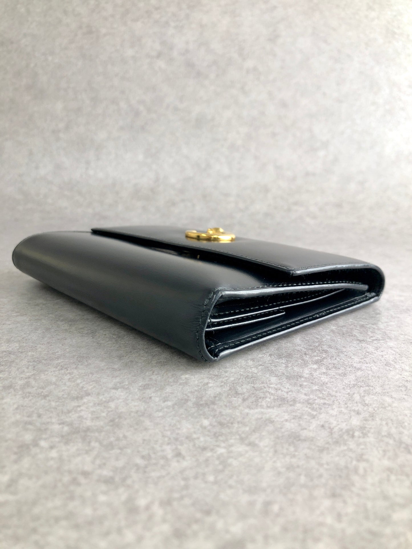 Cartier Trifold Wallet Black Vintage c3eb42