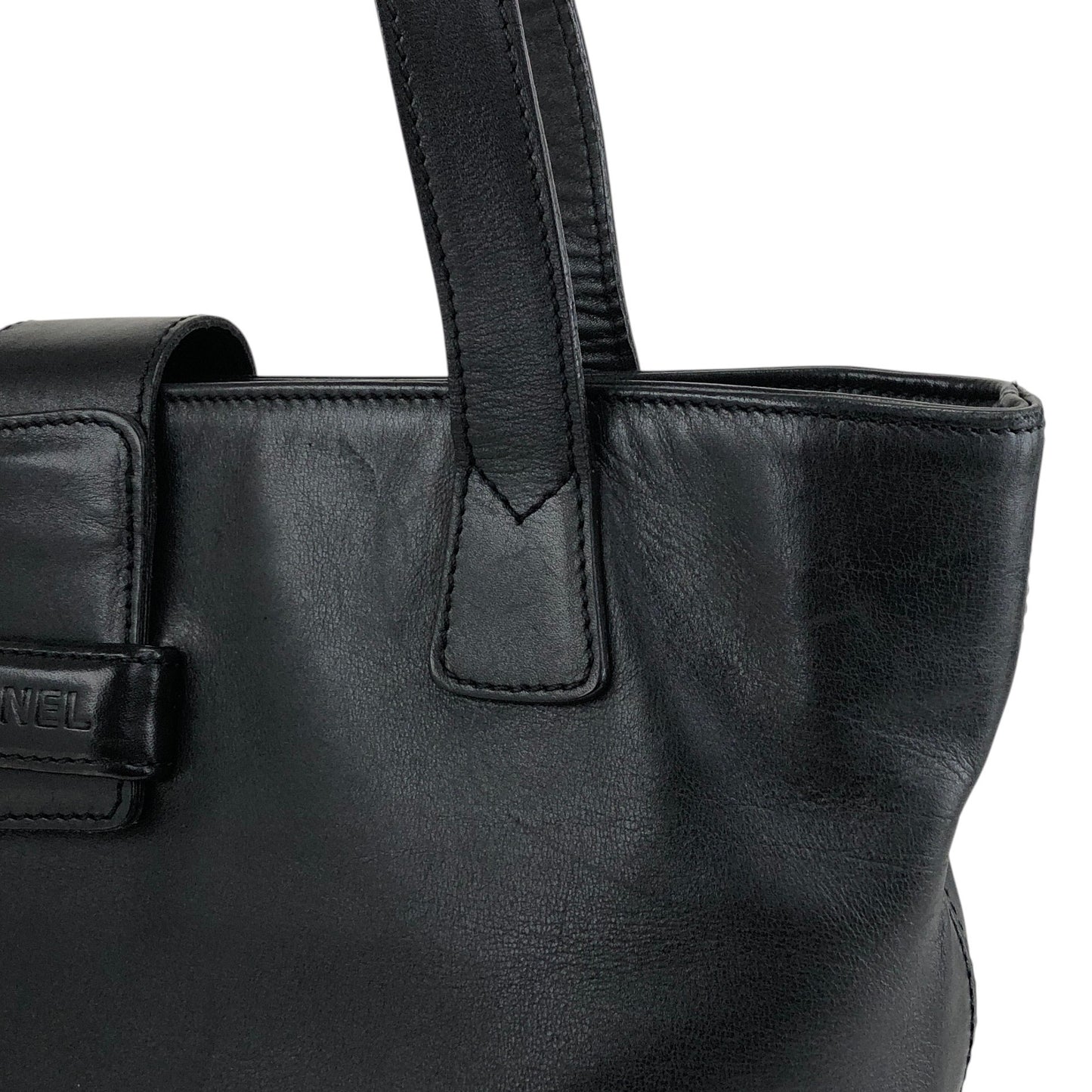 CHANEL Logo Handbag Totebag Black Vintage 6vtcfe