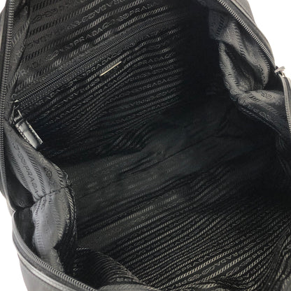 PRADA Triangle Logo Nylon Handbag Boston bag Black Vintage aki77w