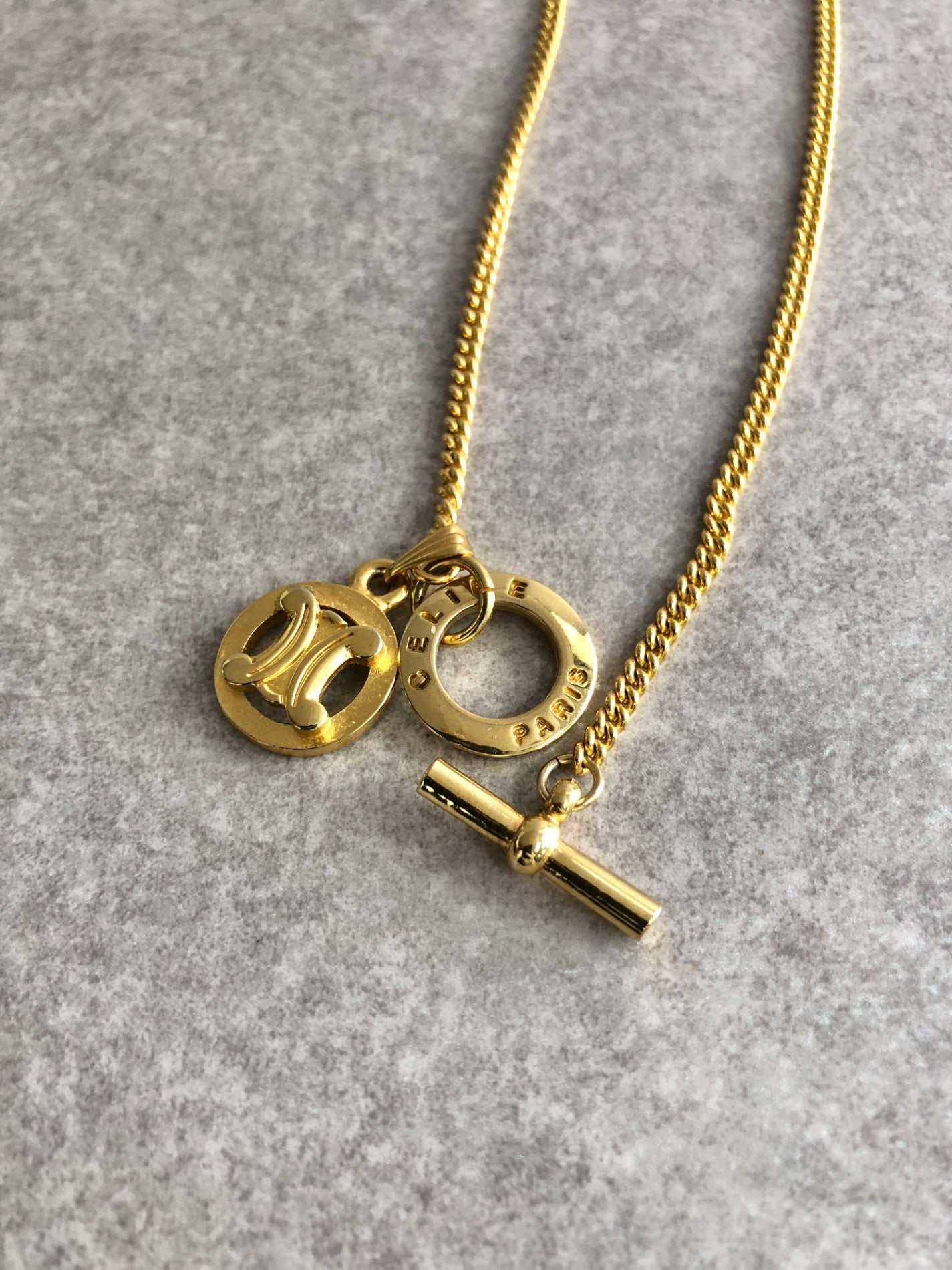 CELINE Triomphe Toggle Clasp Two-way Necklace Gold Vintage u37z5n