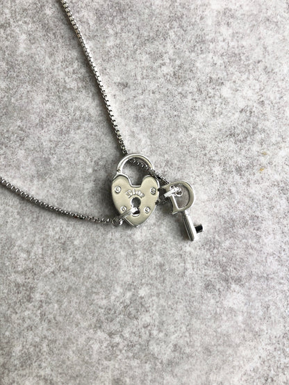 Christian Dior Logo Heart Motif Necklace Silver Vintage psrkeb