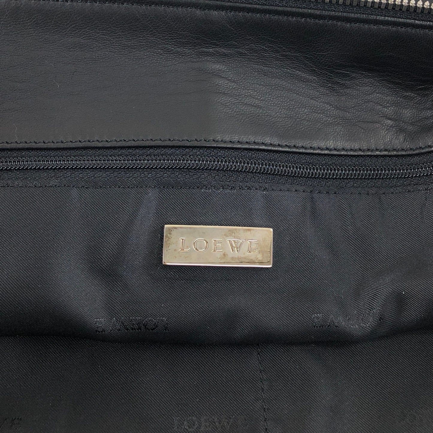 LOEWE Logo Shoulder bag Black Vintage yzt8gu
