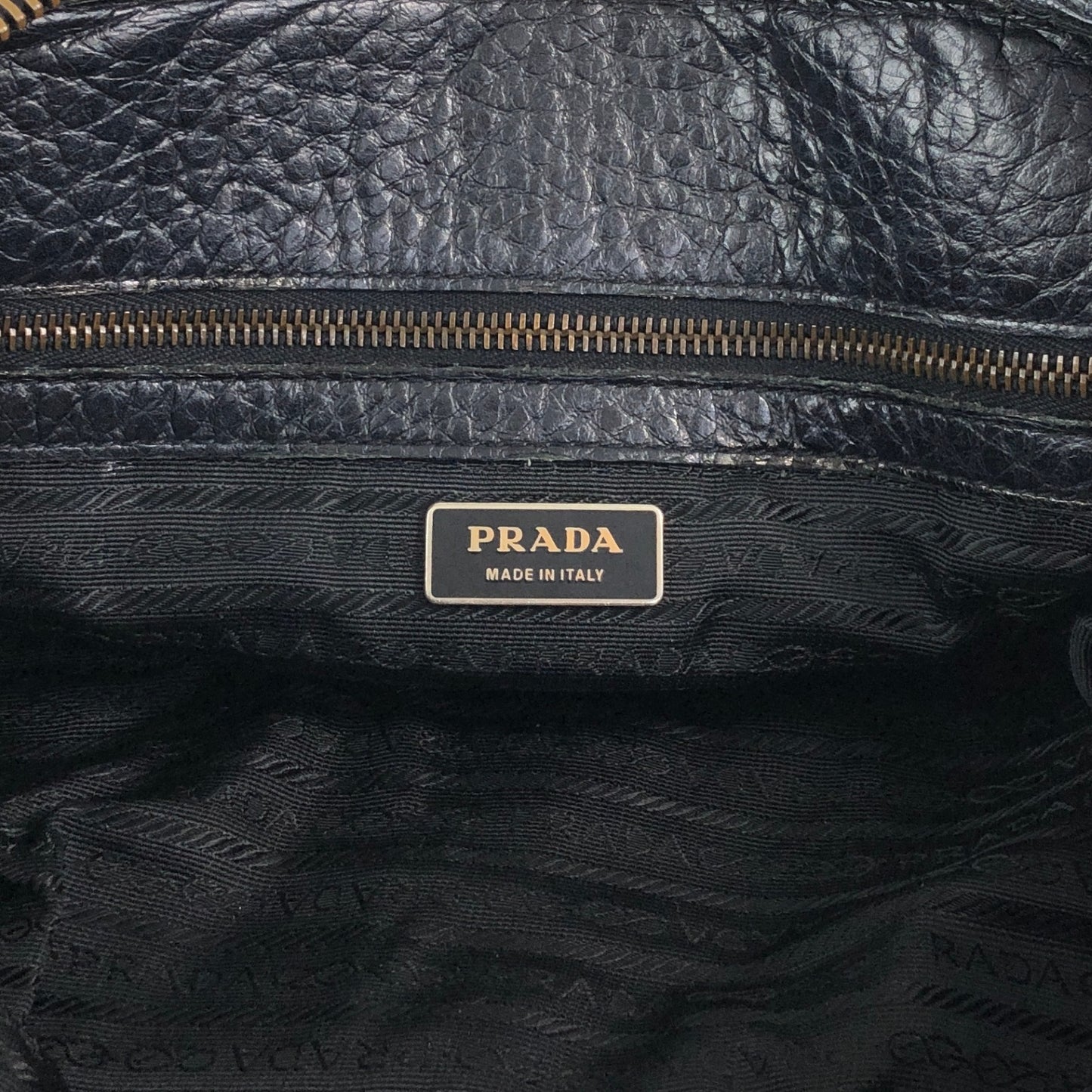 PRADA Triangle Logo Front Pocket Totebag Black Vintage 8vzd5r