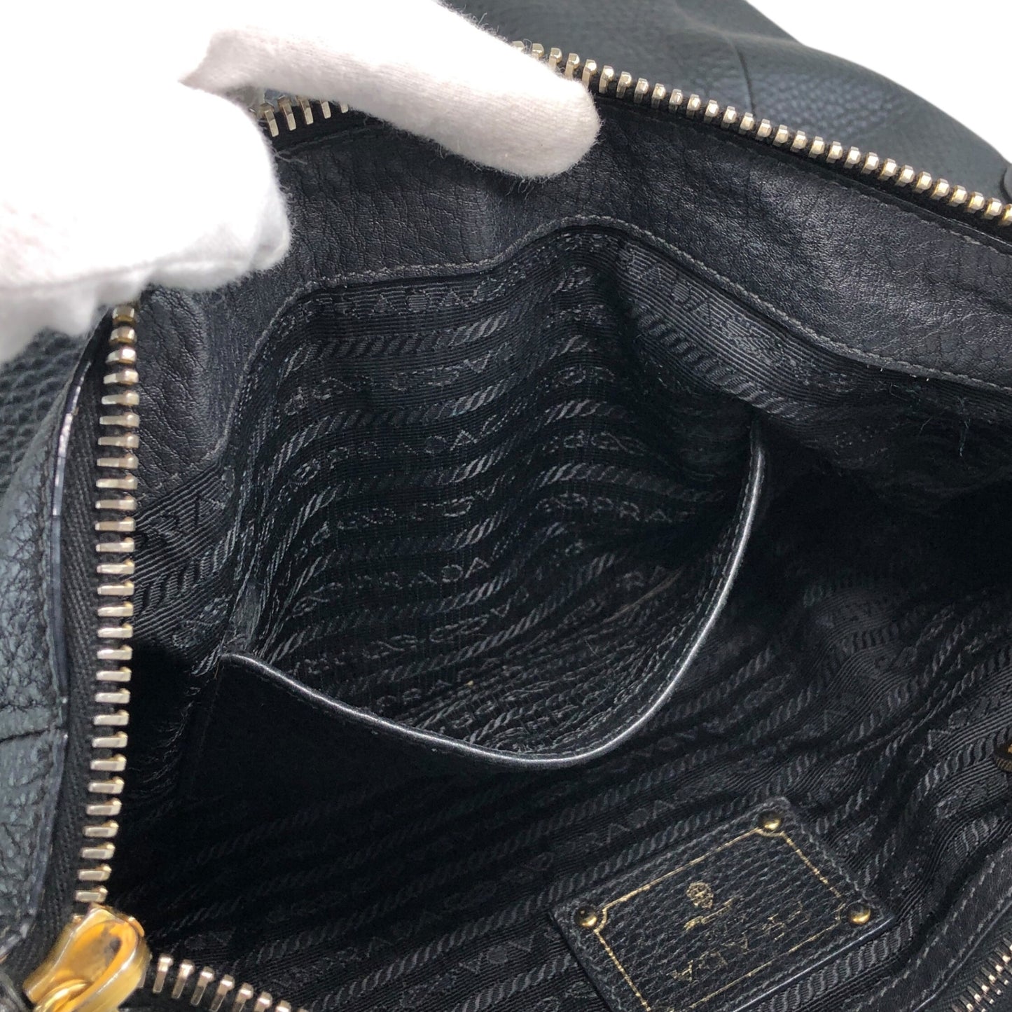 PRADA Logo Shoulder bag Black Vintage mxb7r6