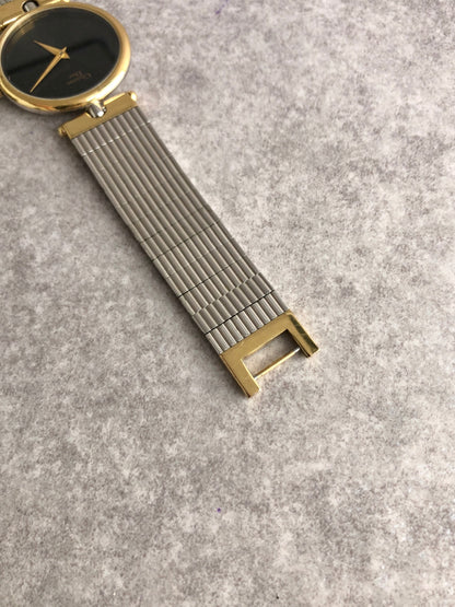 Christian Dior Quartz Watch Silver 3026 Vintage ac3s4v