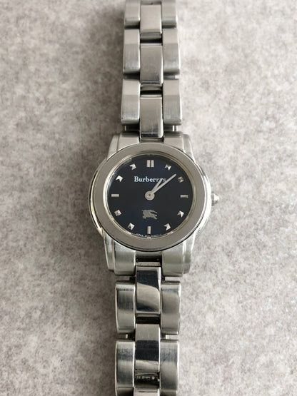 BURBERRY Logo Watch Silver 5421-H11411 Vintage 38ehpt