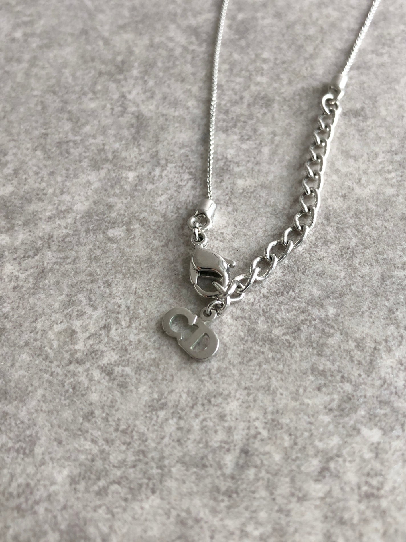 Christian Dior Logo Charm Necklace Silver Vintage x2sxgr
