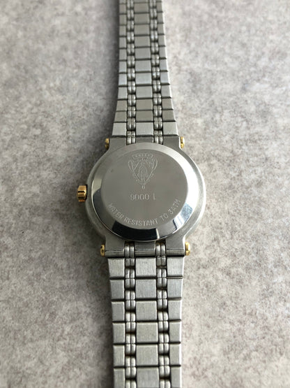 GUCCI Logo Quartz Watch Silver×Gold 9000L Vintage nv7cwc