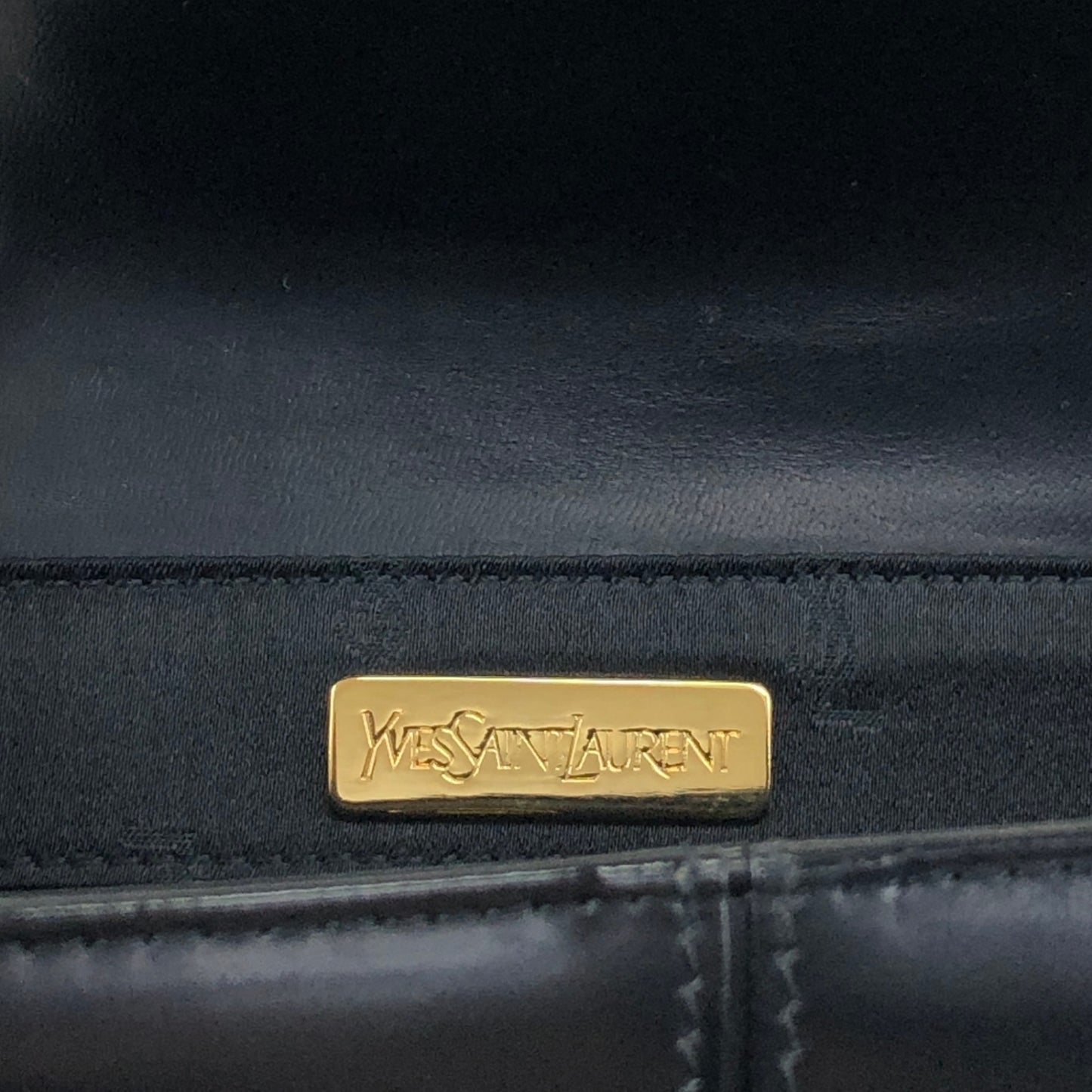 Yves Saint Laurent Logo Top Handle Handbag Black Vintage 8d84s4