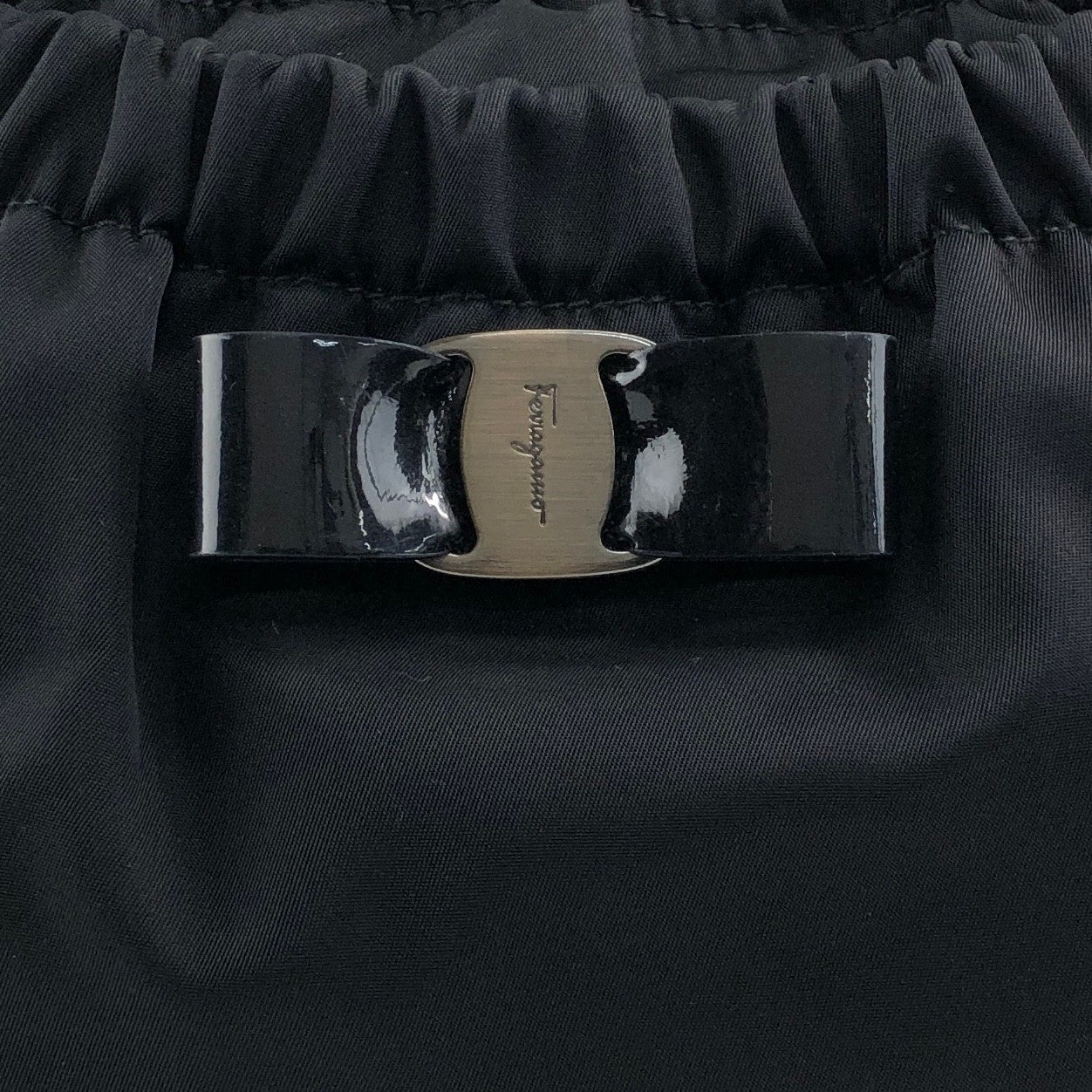 Salvatore Ferragamo Ribbon Handbag Black Vintage xucsbe