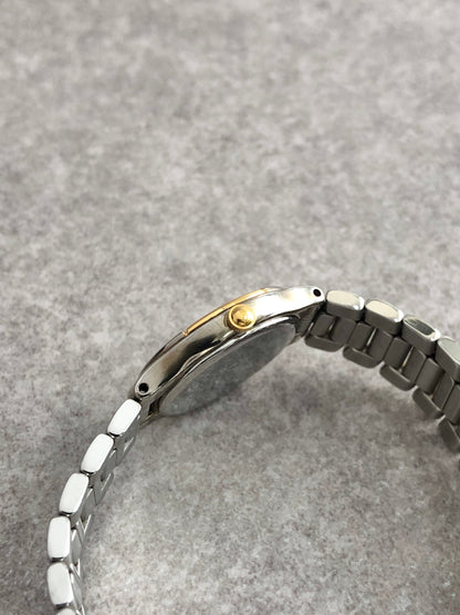 Yves Saint Laurent YSL Logo Quartz Watch Silver 5420-F44557 Vintage gp374e