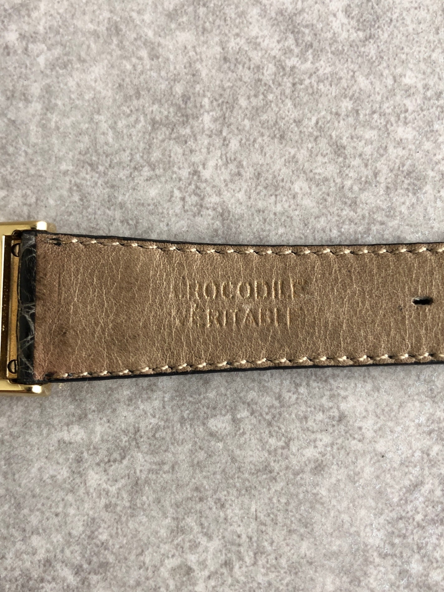Christian Dior CD Logo Watch Gold Vintage a2gt8i