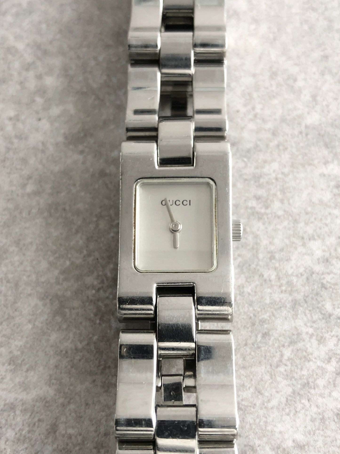 GUCCI Square Watch Silver 2305L Vintage 5db4xv