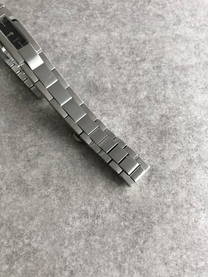GUCCI Logo Quartz Watch Silver 4600L Vintage vw5zz5