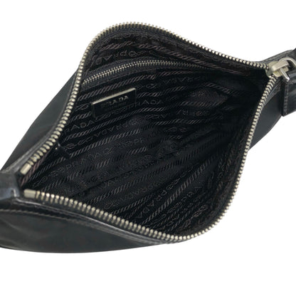 PRADA Triangle Logo Chain Shoulder bag Black Vintage 3m6ggr