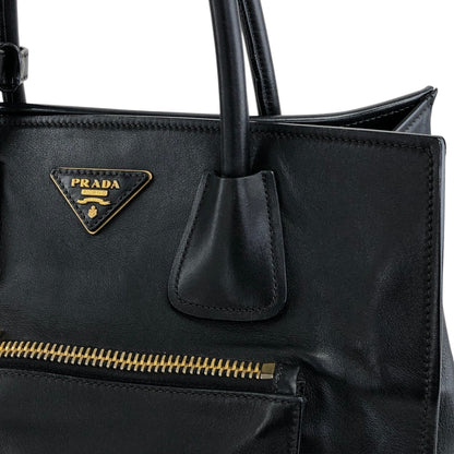 PRADA Triangle Logo Two-way Handbag Shoulder bag Black Vintage d2mxxu