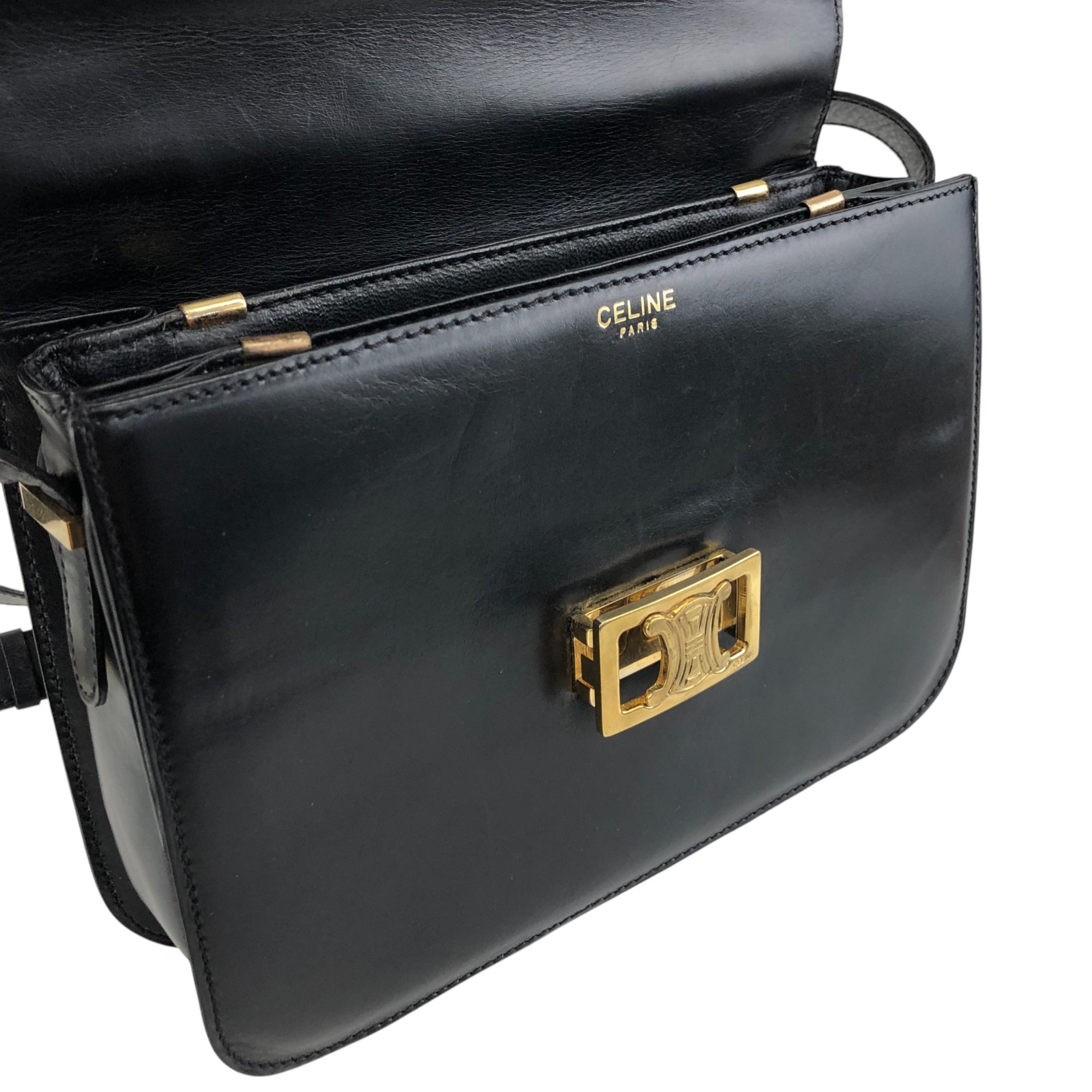 CELINE Triomphe Shoulder bag Black Vintage e7u5pr – VintageShop solo
