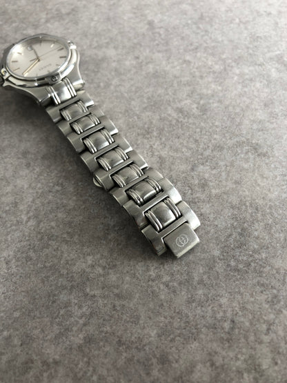 GUCCI Logo Quartz Watch Silver 9040M Vintage n6ymez
