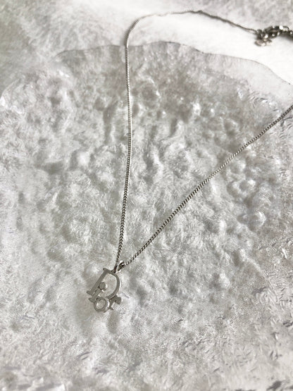 Christian Dior Logo Motif Necklace Silver Vintage gne8aw