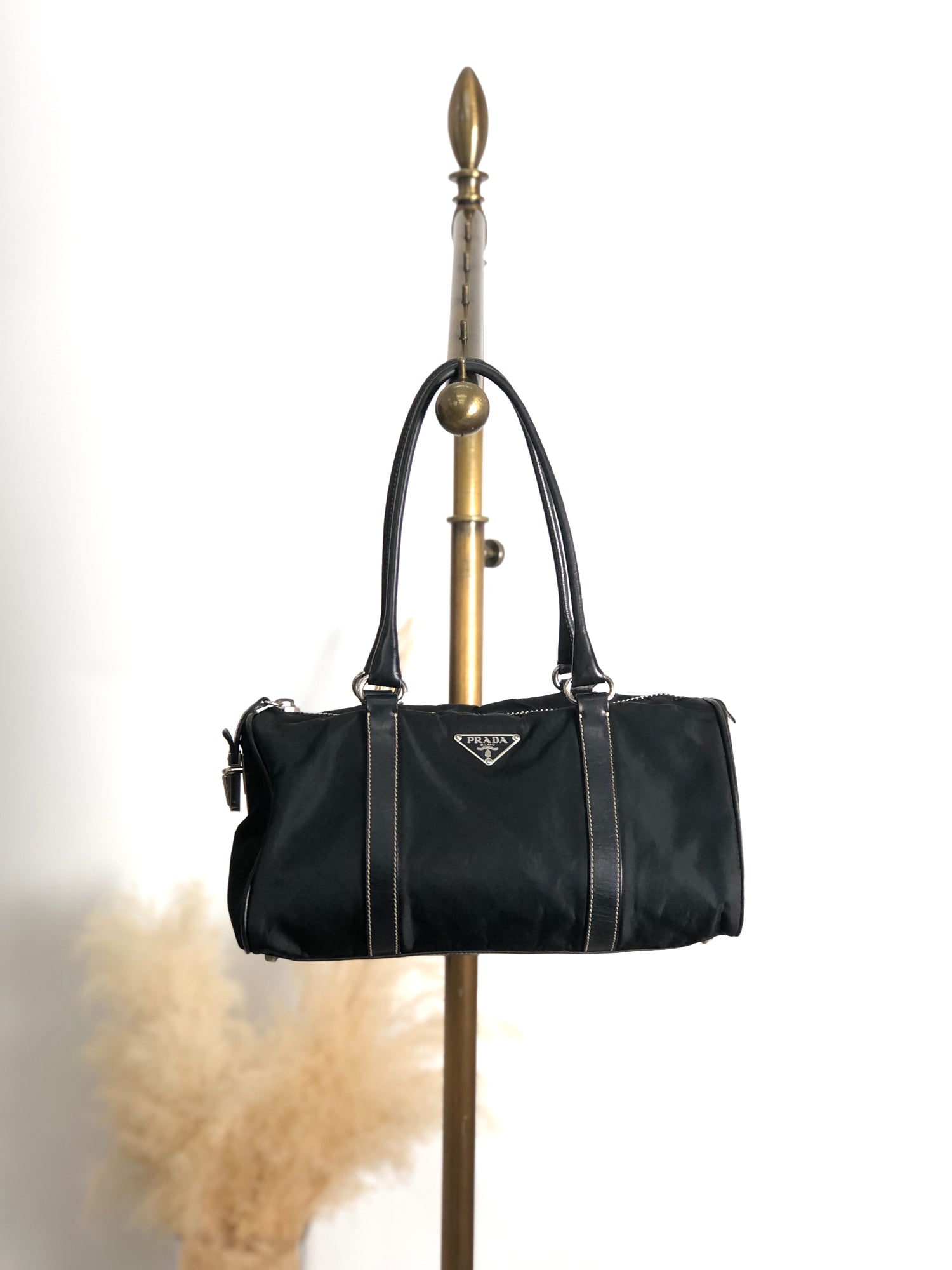 バッグ PRADA vintage bag ladies Prada Re-Edition 2005 Women's Shoulder Bag Crossbody Set Tessuto