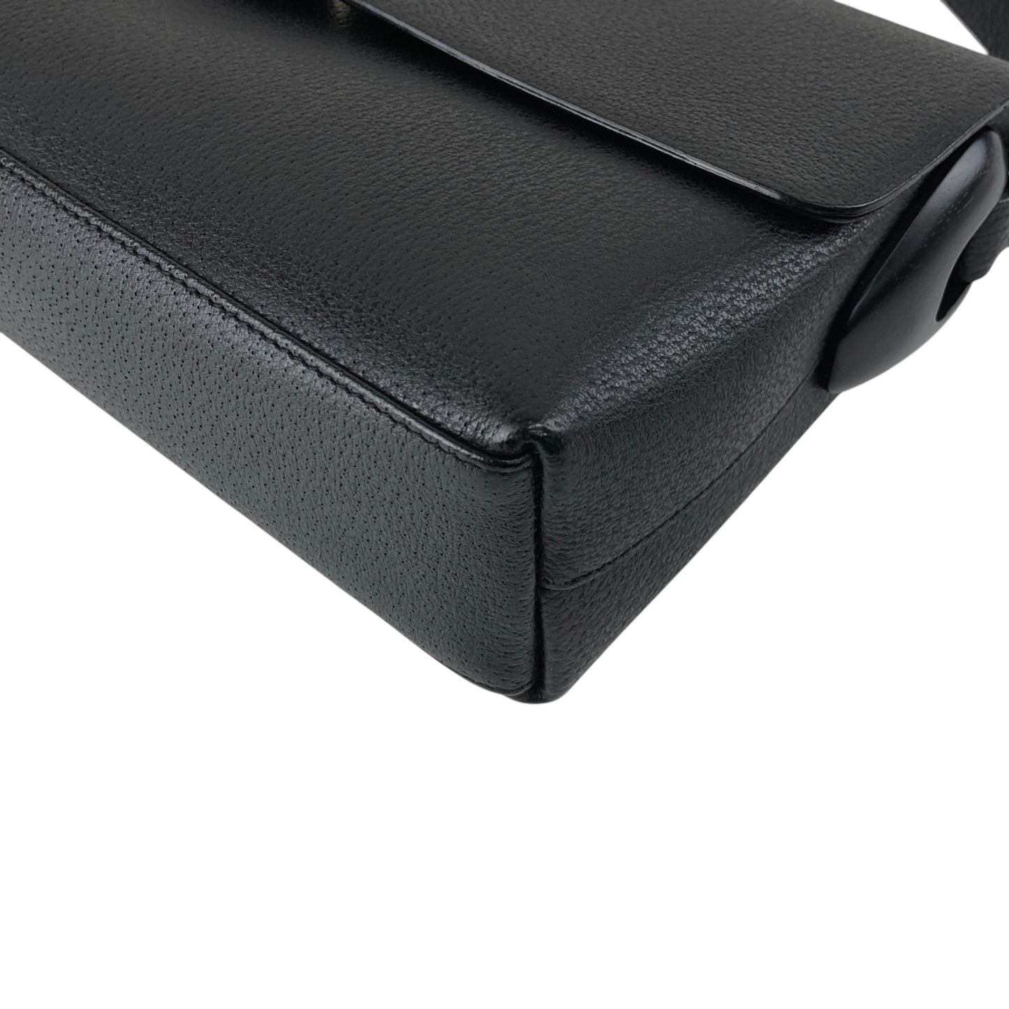 GUCCI Logo Shoulder bag Black Vintage 33amgr