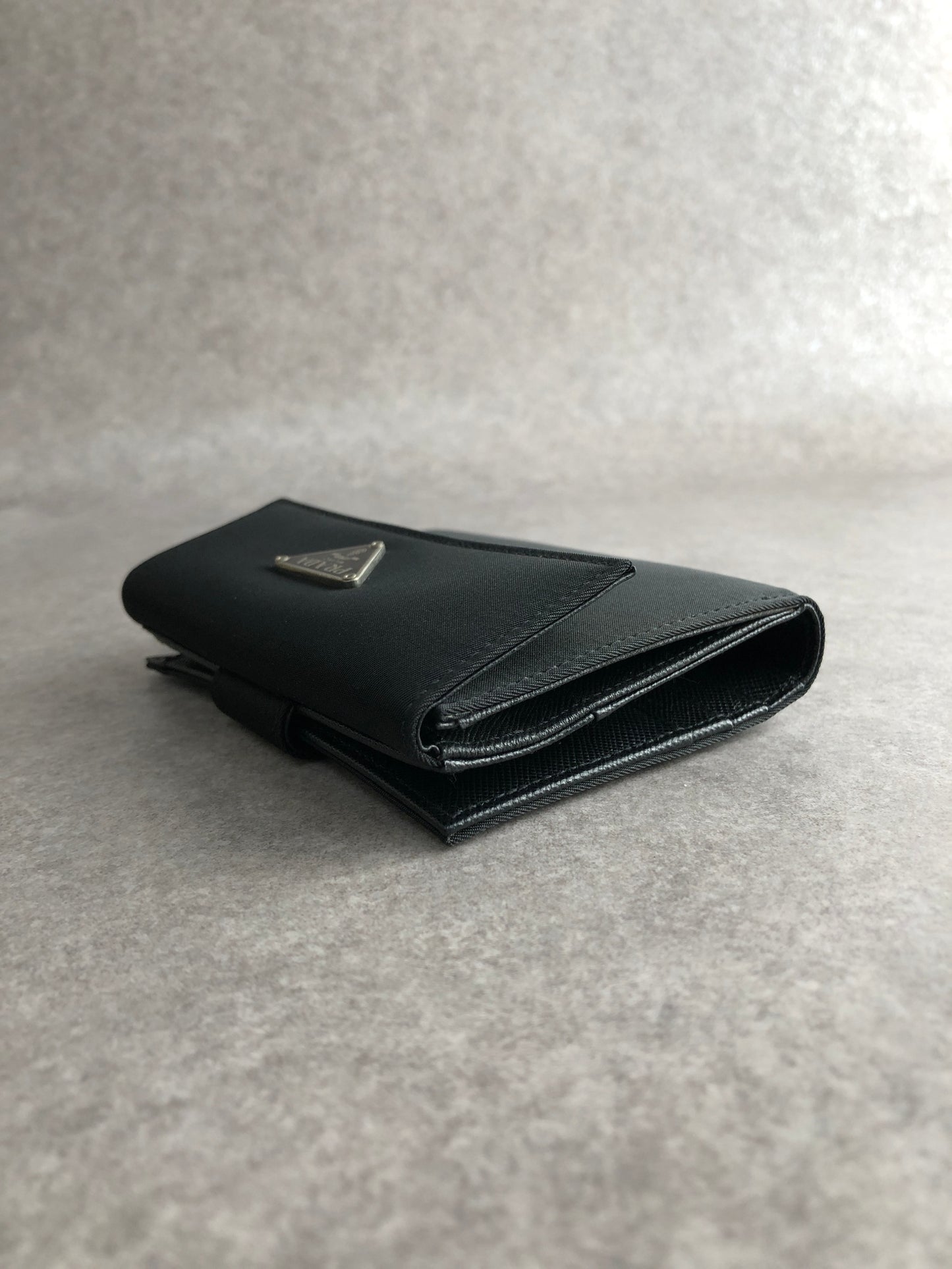 PRADA Tessuto Triangle Logo Trifold Wallet Black Vintage 6bx7gk