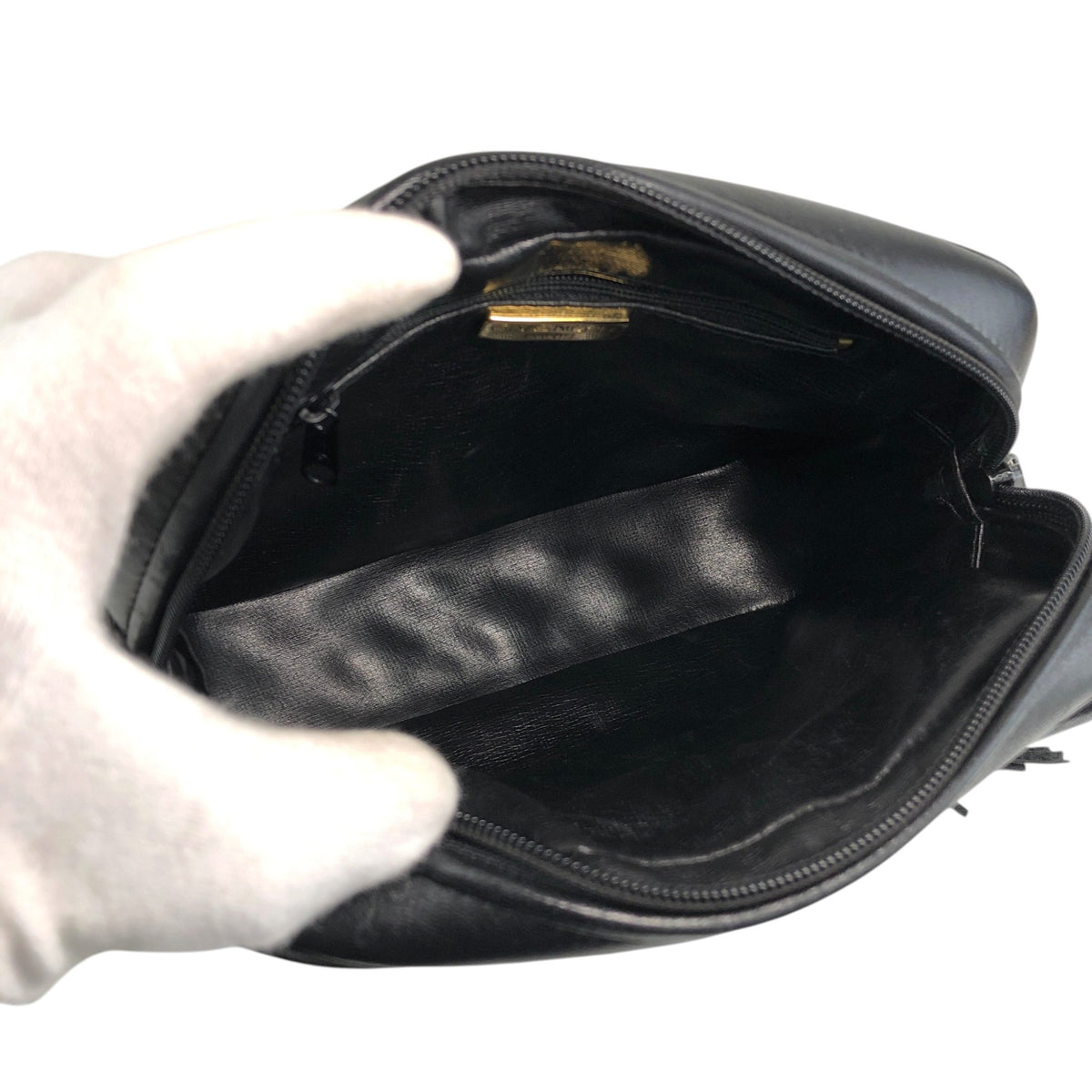 GIVENCHY Logo Tassel Chain Shoulder bag Black Vintage sgwgmf