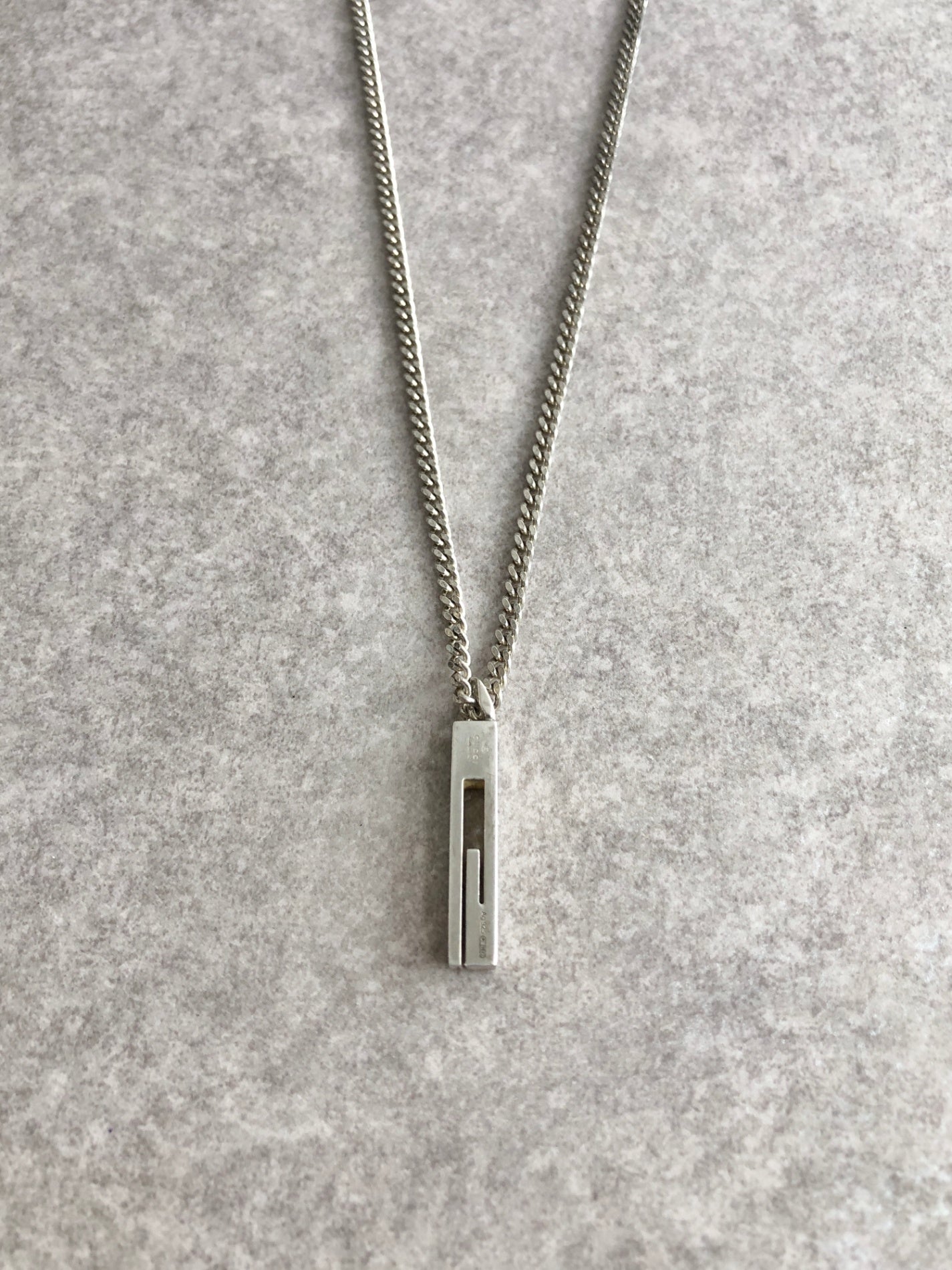 GUCCI Logo Necklace Silver Vintage 8t6b2r