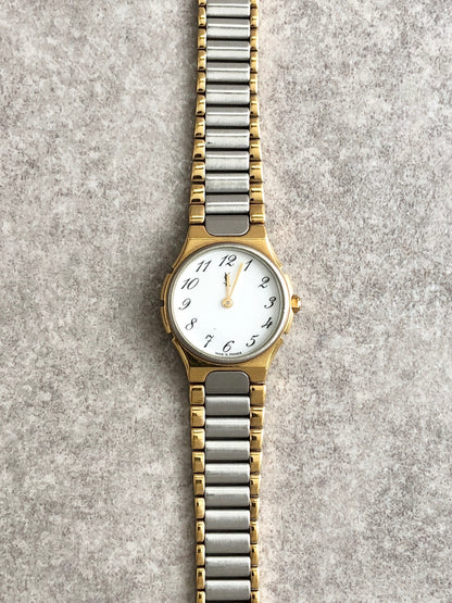 Yves Saint Laurent YSL Logo Quartz Watch Silver×Gold Vintage uevfdd