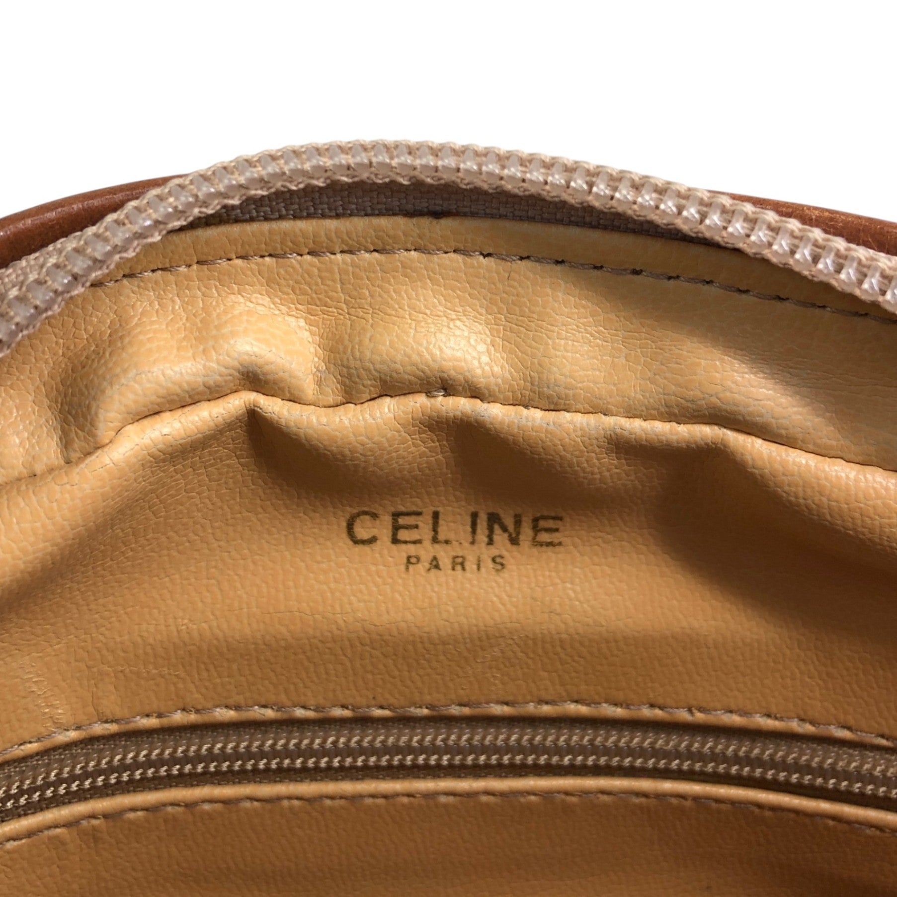 CELINE Macadam Front Buckle Shoulder bag Brown Vintage htiyru