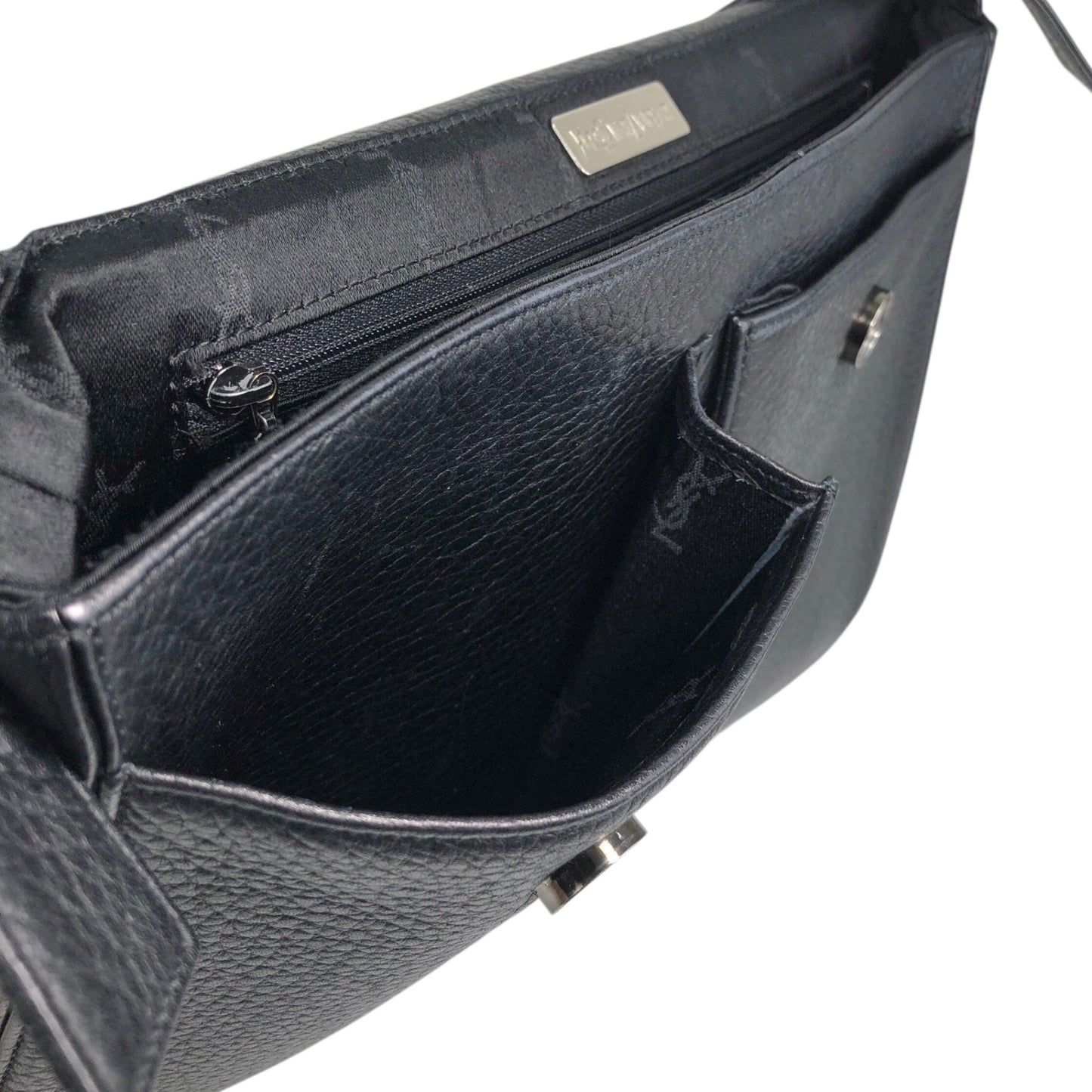 Yves Saint Laurent Logo Buckle Shoulder bag Black Vintage geb2iw