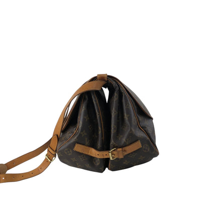 LOUIS VUITTON Monogram Shoulder bag Brown Vintage M42254 j4a4v6