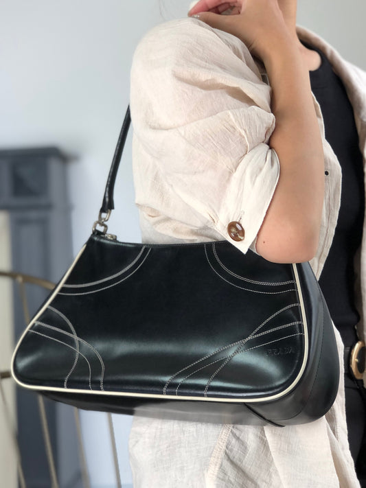 PRADA Stitch Shoulder bag Hobobag Black Vintage tfesrt