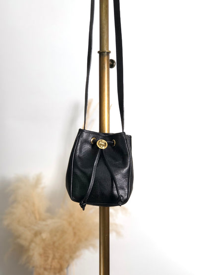 Christian Dior CD Logo Drawstring Shoulder bag Black Vintage t4tu7b