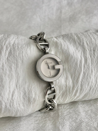 GUCCI Logo Bracelet Watch Silver Vintage 28nhzx