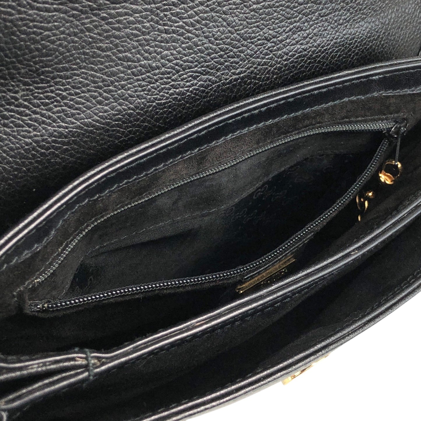 GUCCI Logo Shoulder bag Black Vintage irwn5s