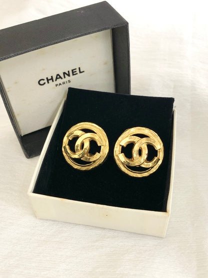 CHANEL Coco Mark Earrings Gold Vintage grrpr7
