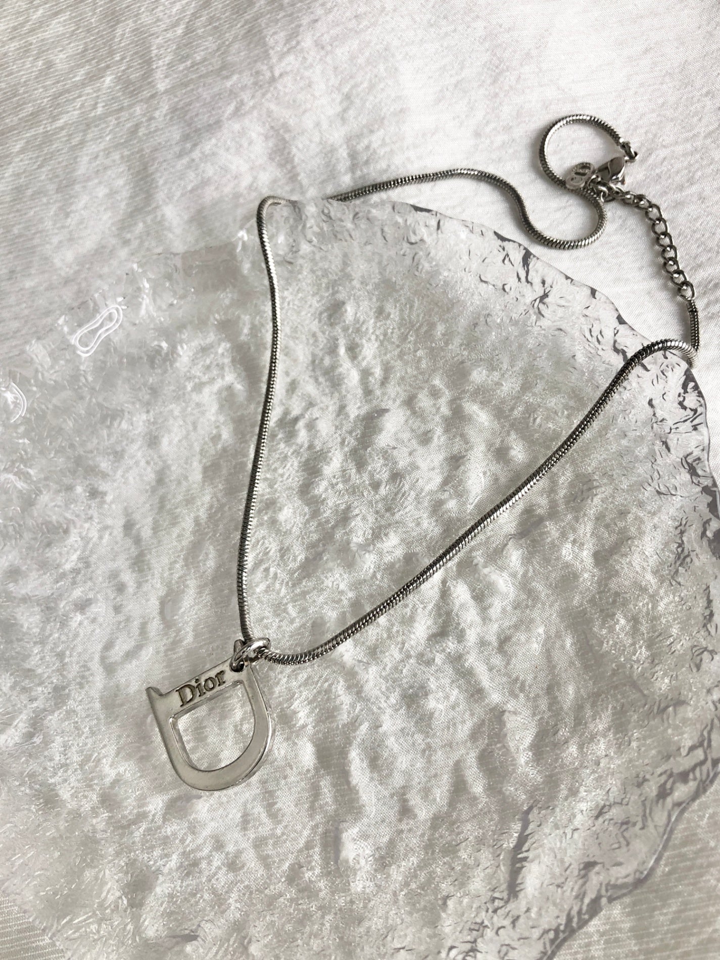 Christian Dior D Motif Necklace Silver Vintage j4vcit