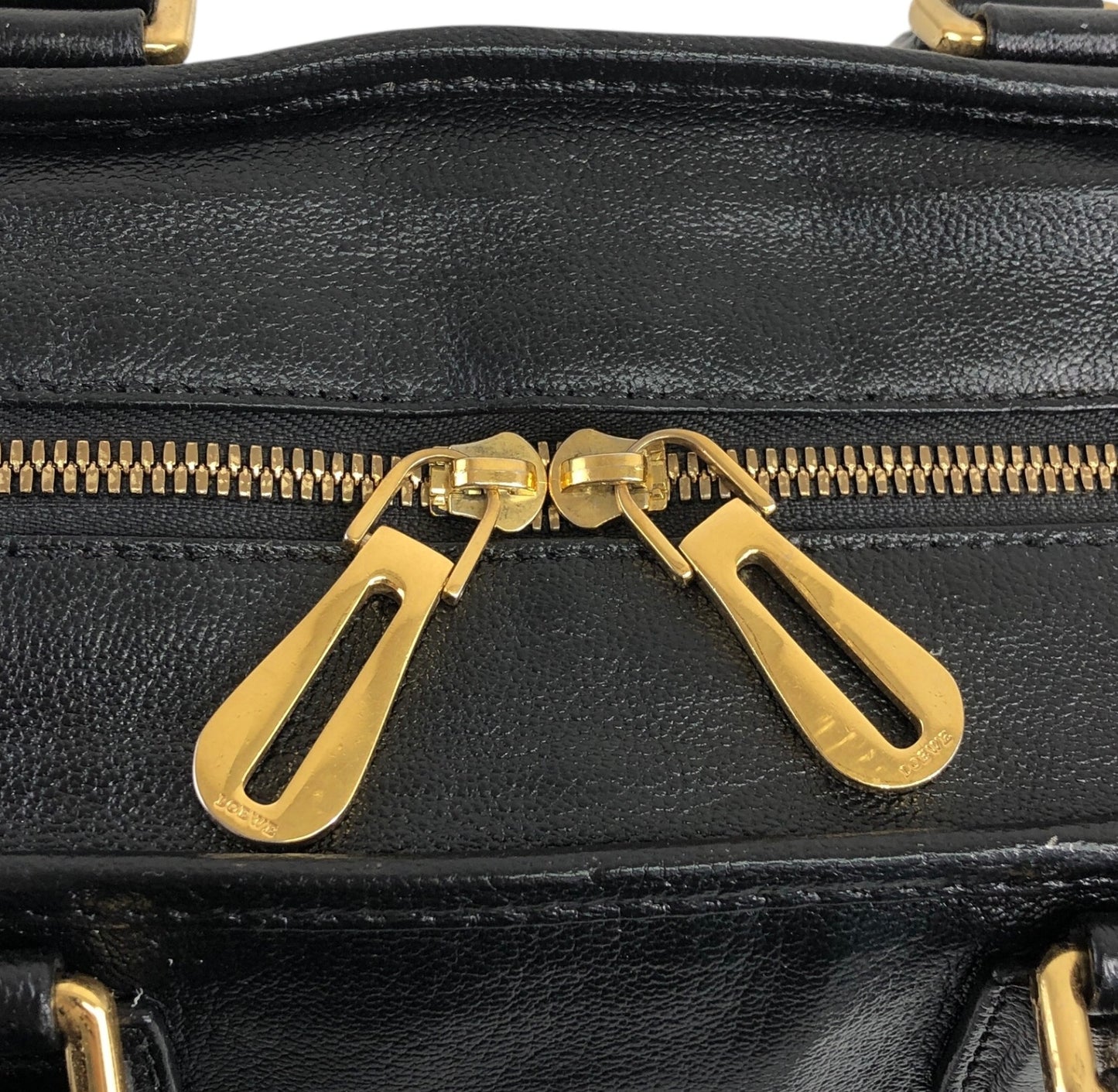 LOEWE Amazona28 Anagram Two-way Boston bag Shoulder bag Black Vintage v3dz54