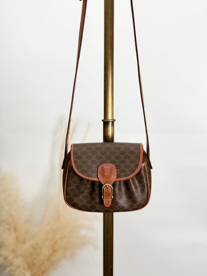 CELINE Macadam Blason Front Buckle Shoulder bag Brown Vintage iv3thu