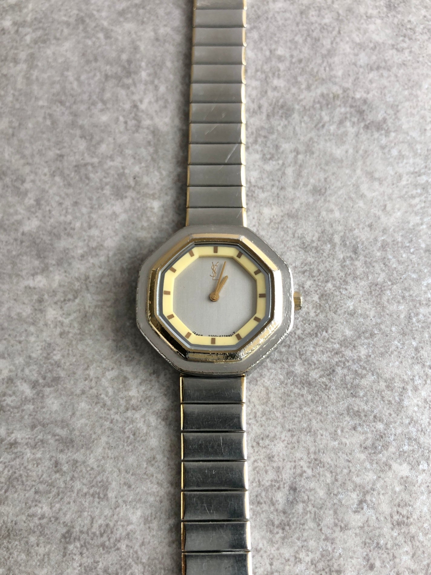 Yves Saint Laurent YSL Logo Watch Silver Vintage ha4wmc