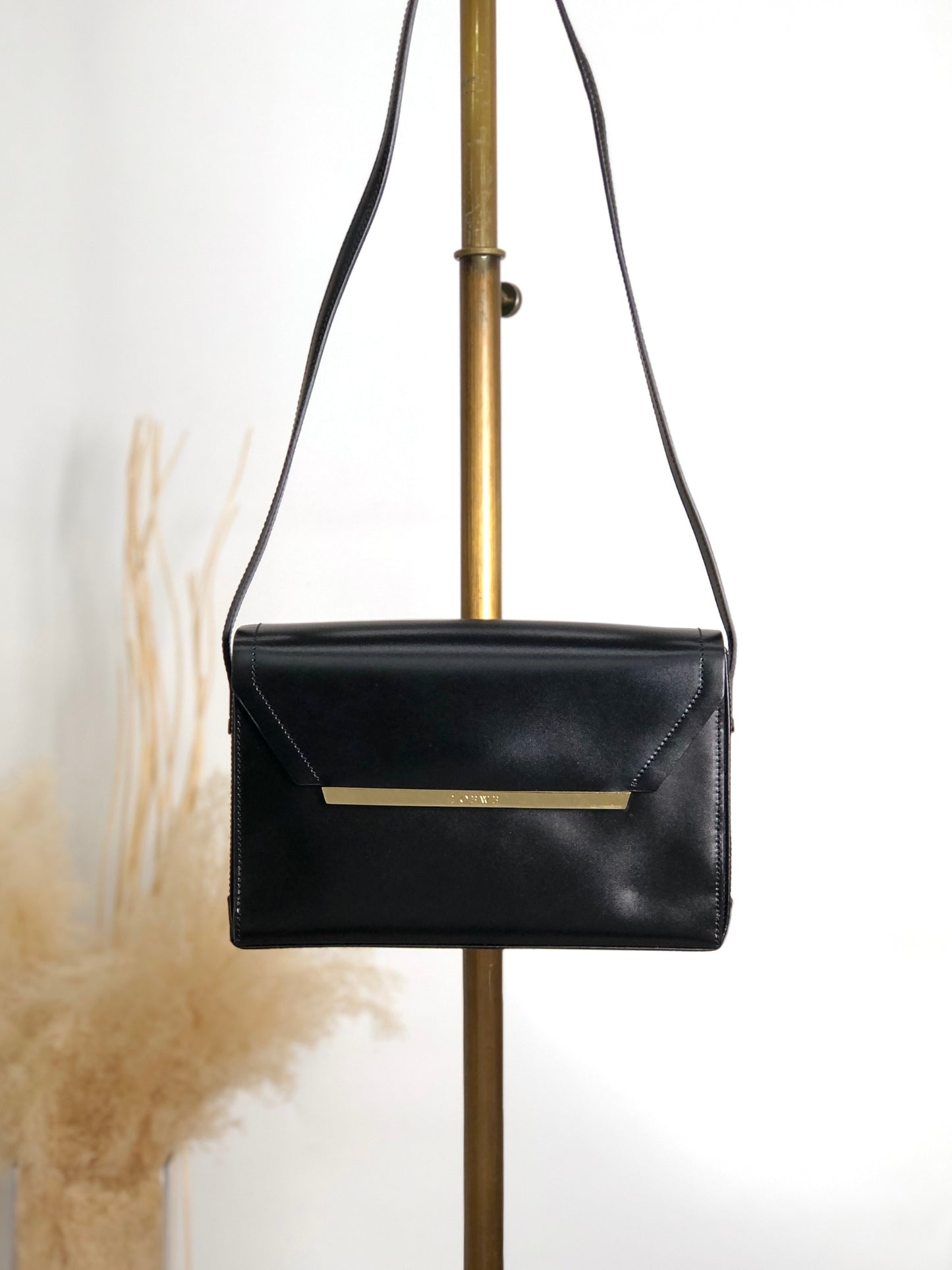 LOEWE Logo Shoulder bag Black Vintage unjut8